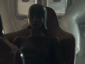 Аманда Коллин голая – Воспитанные волками s01e01 (2020) #2