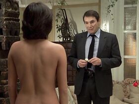 Элизабет Маргони голая – Профессионал (1981) #6