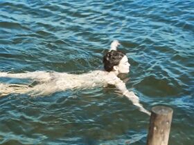 Карин Франц Кёрлоф голая – Серьёзная игра (2016) #8