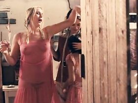 Хадевих Минис секси – Моя королева Каро (2009)