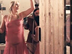 Хадевих Минис секси – Моя королева Каро (2009) #2