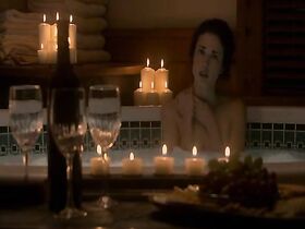 Эшли Уильямс секси, Шарлотта Росс секси – Дочь великого грешника (2007) #2