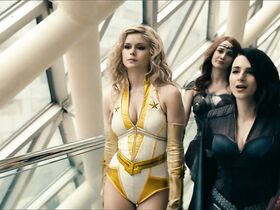 Эрин Мориарти секси, Доминик Макеллиготт секси – Пацаны s02e02 (2020)