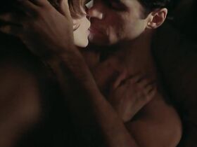 Лиза Барбуша голая – Горец 4: Конец игры (2000) #1