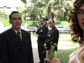 Кейт Сигел секси – Город гангстеров s01e06 (2013) #2