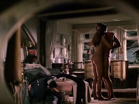 Сара Майлз голая – Моряк, который потерял милость моря (1976) #13