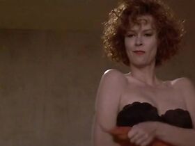 ДжоБет Уильямс секси – Подмена (1991)