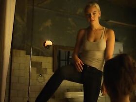 Рэйчел Скарстен секси, Анна Силк секси – Зов крови s03e12 (2013) #1