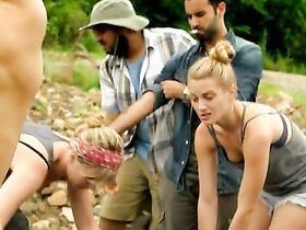 Магда Апанович секси, Лоренца Иззо секси – Зеленый ад (2013) #1