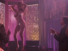 Никки Фриц секси – Пропавшие миллионы (1994) #3