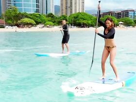 Миган Рат секси – Гавайи 5.0 s08e13 (2017) #6