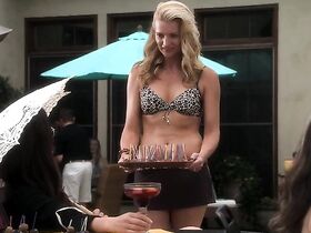 Глория Вотсис секси, Марисоль Николс секси, Янина Гаванкар секси, Андреа Пауэлл секси – Врата s01e07 (2010) #2