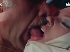 Марина Хедман голая – Мотель «Игра» (1979) #16