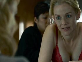 Пенелопа Энн Миллер секси – Блондинка с амбициями (2007) #3