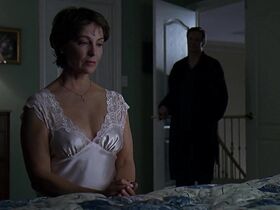 Кэтлин Куинлэн секси – Измена (2007)