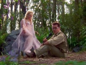 Александра Тайдингс секси – Зена – королева воинов s06e13 (2000) #2