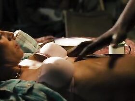 Брук Лэнгтон секси – Первобытное зло (2007)