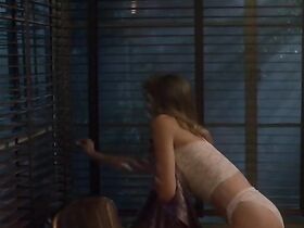 Синтия Гибб секси – Джек-потрошитель возвращается (1988)