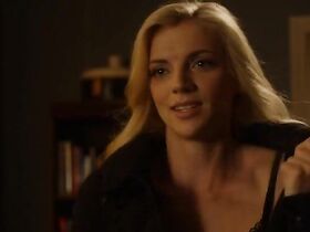 Кара Киллмер секси – Чикаго в огне s05e06 (2016) #2 #1