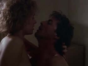 Пенелопа Энн Миллер голая – Смертельный выстрел (1989) #2