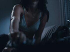 Барби Феррейра секси, Хантер Шафер секси, Алекса Деми голая – Эйфория s01e03 (2019) #9