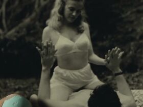 Райли Кио голая – Дьявол всегда здесь (2020) #4