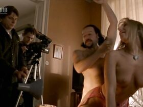 Росвита Мейер голая, Эвелин Вейгл голая – Безбилетник (1997) #8