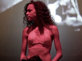 Джейми Галлахер голая, Мэдисон Русс секси – Месть на Хеллоуин (2019) #6