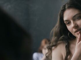 Виктория Крушчыньска секси, Кая Залевска секси – Веселье, веселье (2019) #2