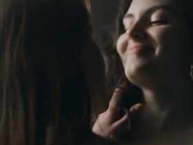 Виктория Крушчыньска секси, Кая Залевска секси – Веселье, веселье (2019) #6