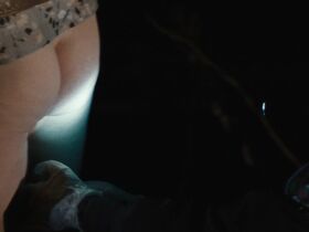 Николь Леруа голая, Кристина Розато голая – Территории (2010) #7