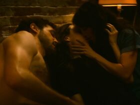 Саманта Сул голая, Эллиот Пейдж секси – Истории Сан-Франциско s01e02 (2019) #5