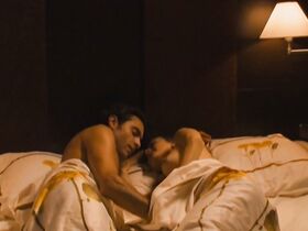 Катя Херберс голая, Мари Винк голая, Хильде Ван Мигхем голая – Амстердам (2009) #4