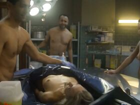 Элен де Фужроль голая, Филипа Феникс голая – Бальтазар s02e02 (2019)