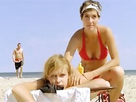 Маргрит Зарториус секси, Ким Шнитцер голая – Секрет (2008) #4