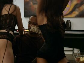 Кендра Эндрюс секси, Джессика А. Цезар секси, Эмбер Бреннер секси, Лила Берлина секси – Еще один мальчишник (2015) #14