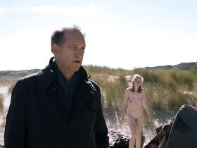 Анна-Лена Швинг голая, Юлия Брендлер голая – Nord Nord Mord s01e11 (2019) #6