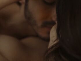 Адриана Угарте голая, Сильвия Алонсо секси – Наш рай (2018) #5