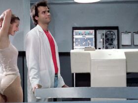 Элизабет Кайтан голая, Алиша Дас голая – Ночное проклятье (1989) #5