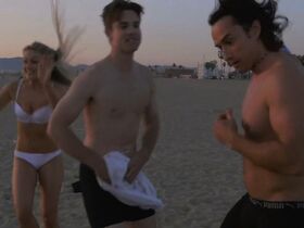 Скарлет Дейвис голая, Мария Луис секси – #Следуйзамной (2019) #6