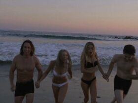 Скарлет Дейвис голая, Мария Луис секси – #Следуйзамной (2019) #7