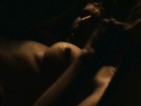 Дира Паис голая, Мариана Риос голая – Сироты Эльдорадо (2015) #4