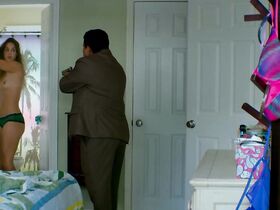 Татум Прайс голая, Чандлер Лоувелл секси – Шутки в сторону 2: Миссия в Майами (2018) #5