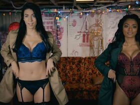 Сэш Стрига секси, Надин Бхабха секси – Леттеркенни s07e06 (2019) #4