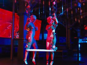 Гайте Янсен голая, Карла Гуджино секси, Элис Хэйг голая, Коррин Эванс голая – Джетт s01e04 (2019) #12