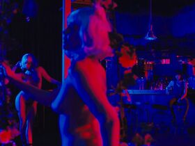 Гайте Янсен голая, Карла Гуджино секси, Элис Хэйг голая, Коррин Эванс голая – Джетт s01e04 (2019) #8