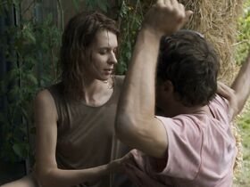 Елена Радоничич голая – В моей комнате (2018) #2