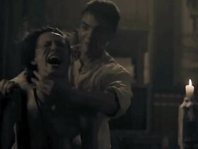 Фиби Уокер голая, Элора Эспаньо голая – Seclusion (2016) #8