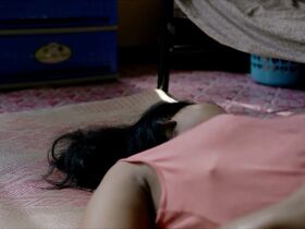 Элора Эспаньо секси – Your Mother (2018) #4