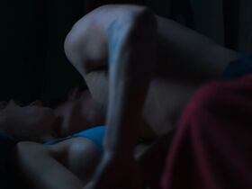 Джессика Рот секси, Кэтлин Роуз Перкинс секси – Подростки (2018) #3